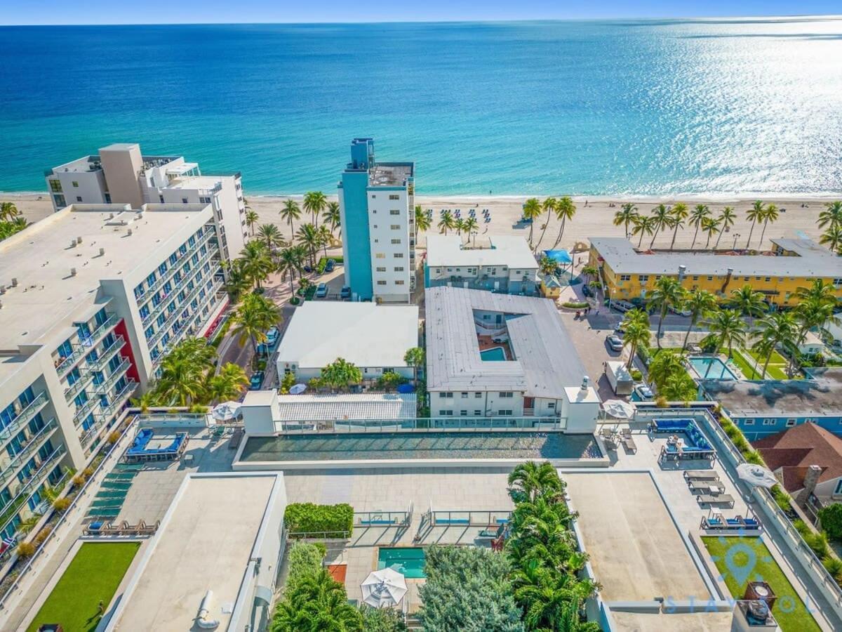 Best Stay - Rooftop Pool & Hot Tub - Hollywood Beach Bagian luar foto