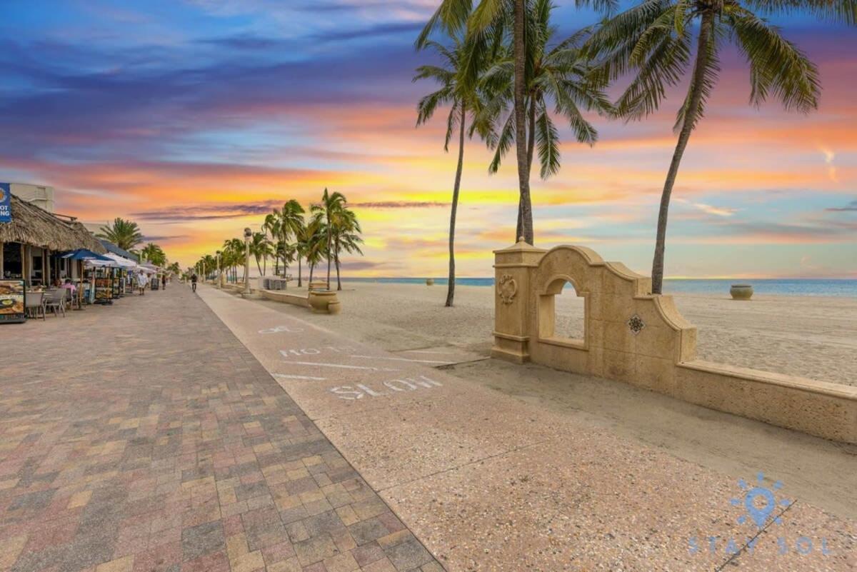 Best Stay - Rooftop Pool & Hot Tub - Hollywood Beach Bagian luar foto